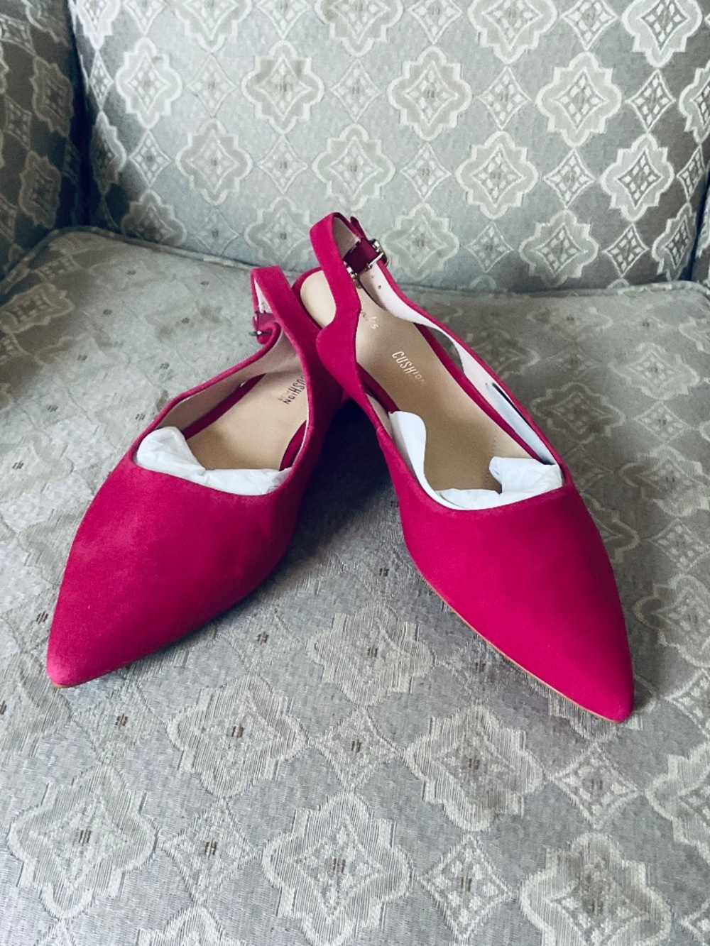 Clarks Laina15 Fuchsia Raspberry Suede Pointed Toe Slingback Flats Size 9 - NEW